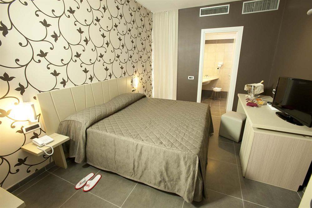 Rolling Hotel Касория Екстериор снимка