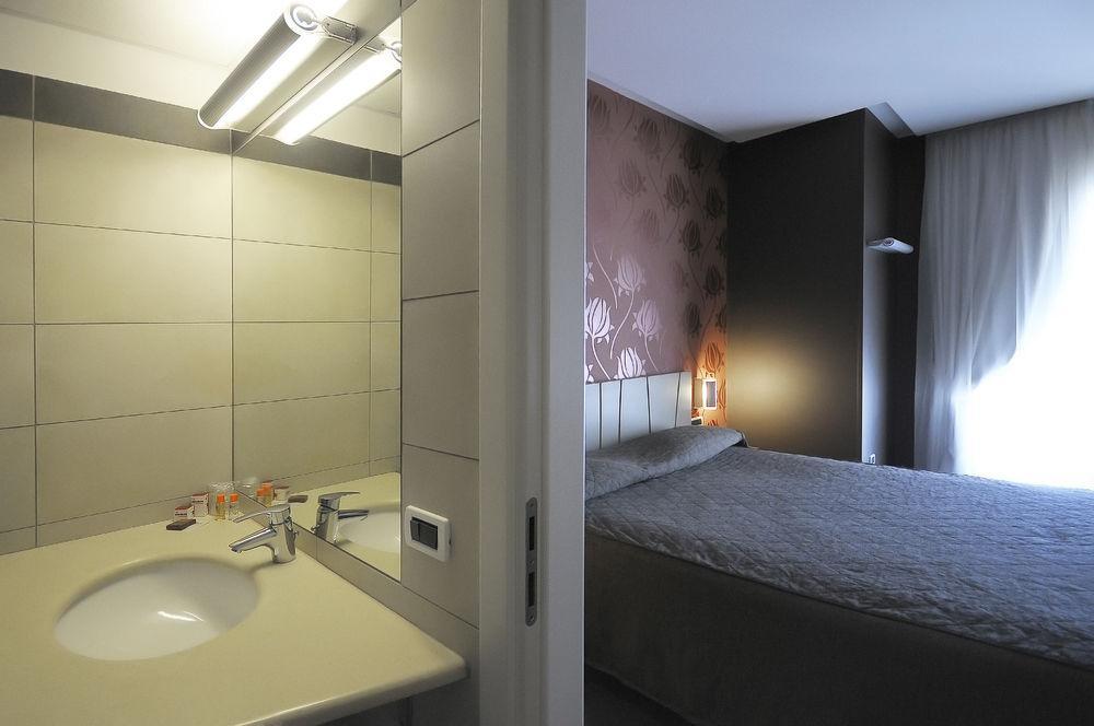 Rolling Hotel Касория Екстериор снимка